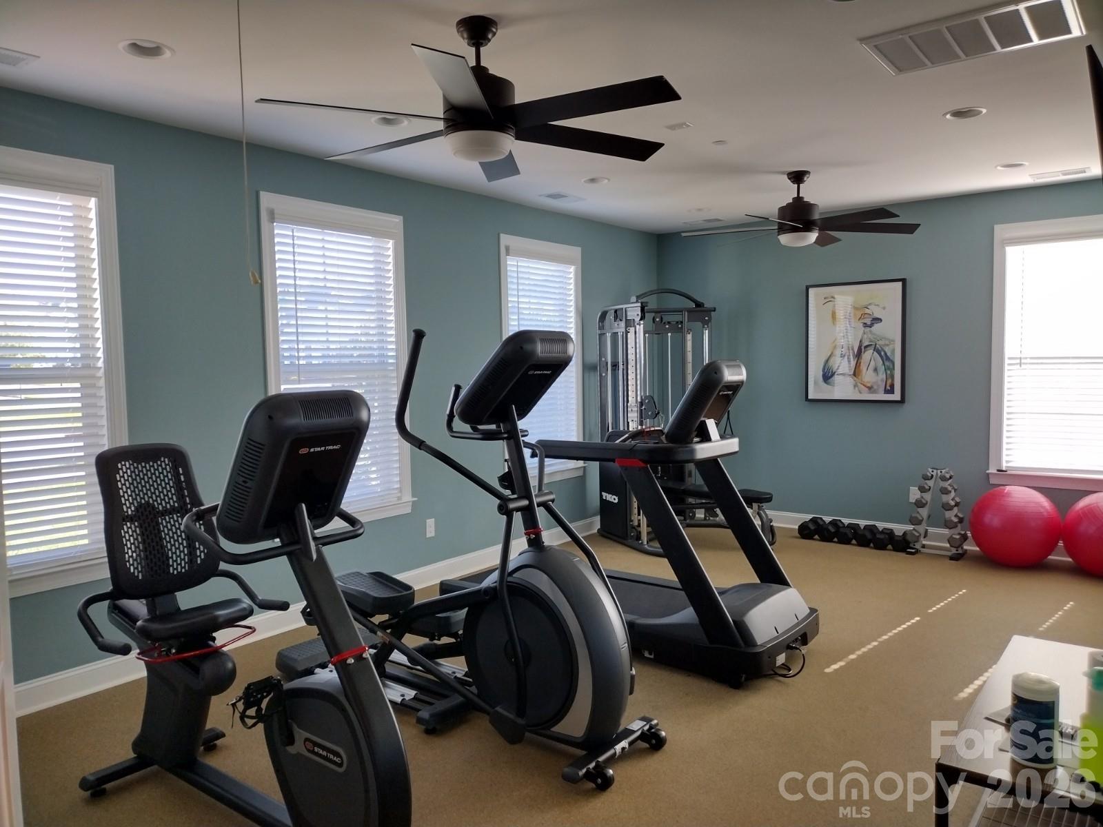 Courtyards on Poplar Tent - Residential