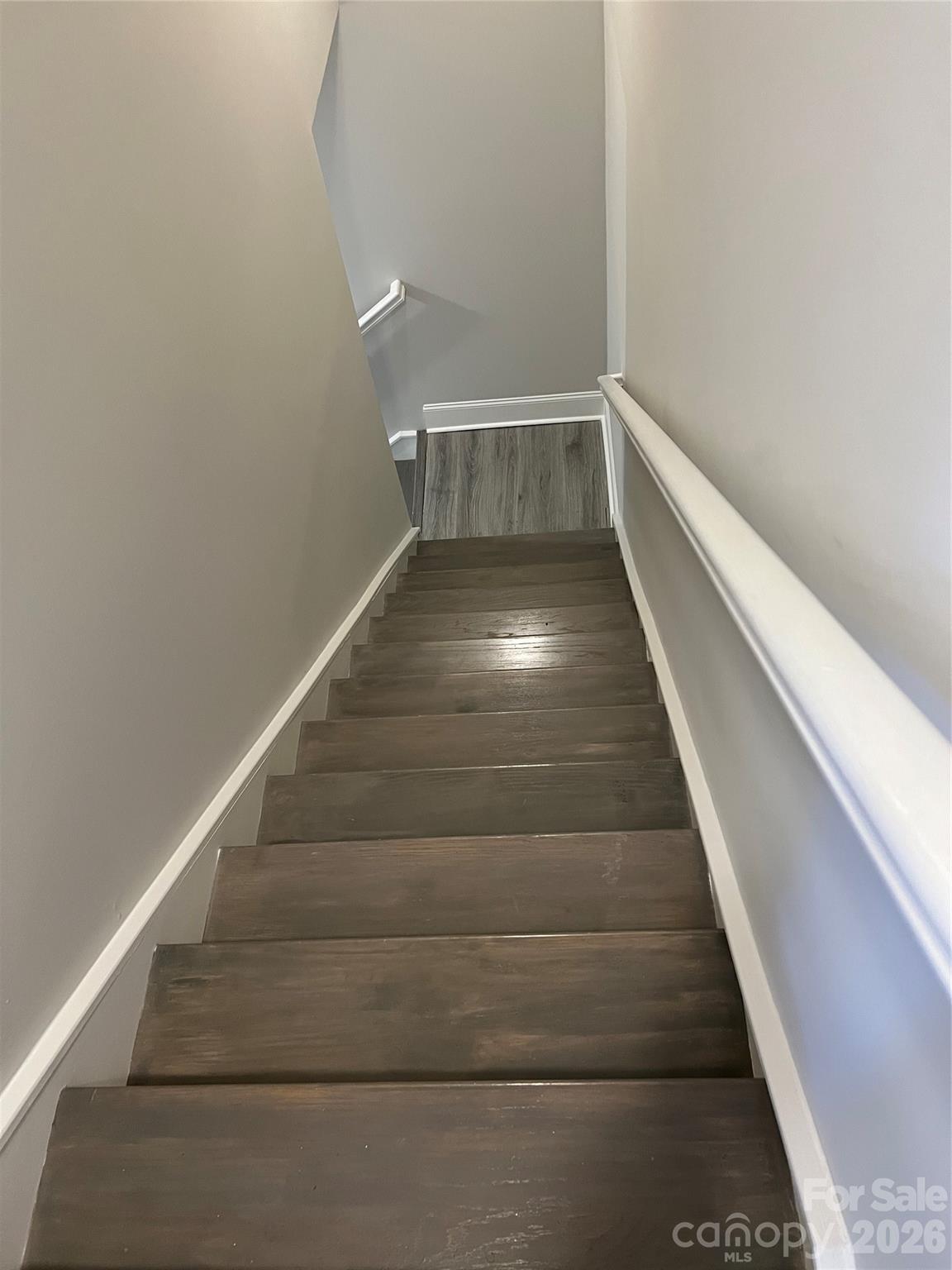 Courtyards on Poplar Tent - Residential