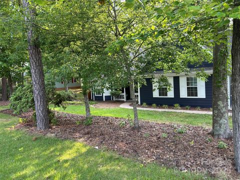 172 Valleybrook Drive 8 Denver NC 28037