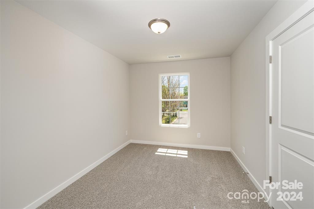 Vantage Pointe - Residential