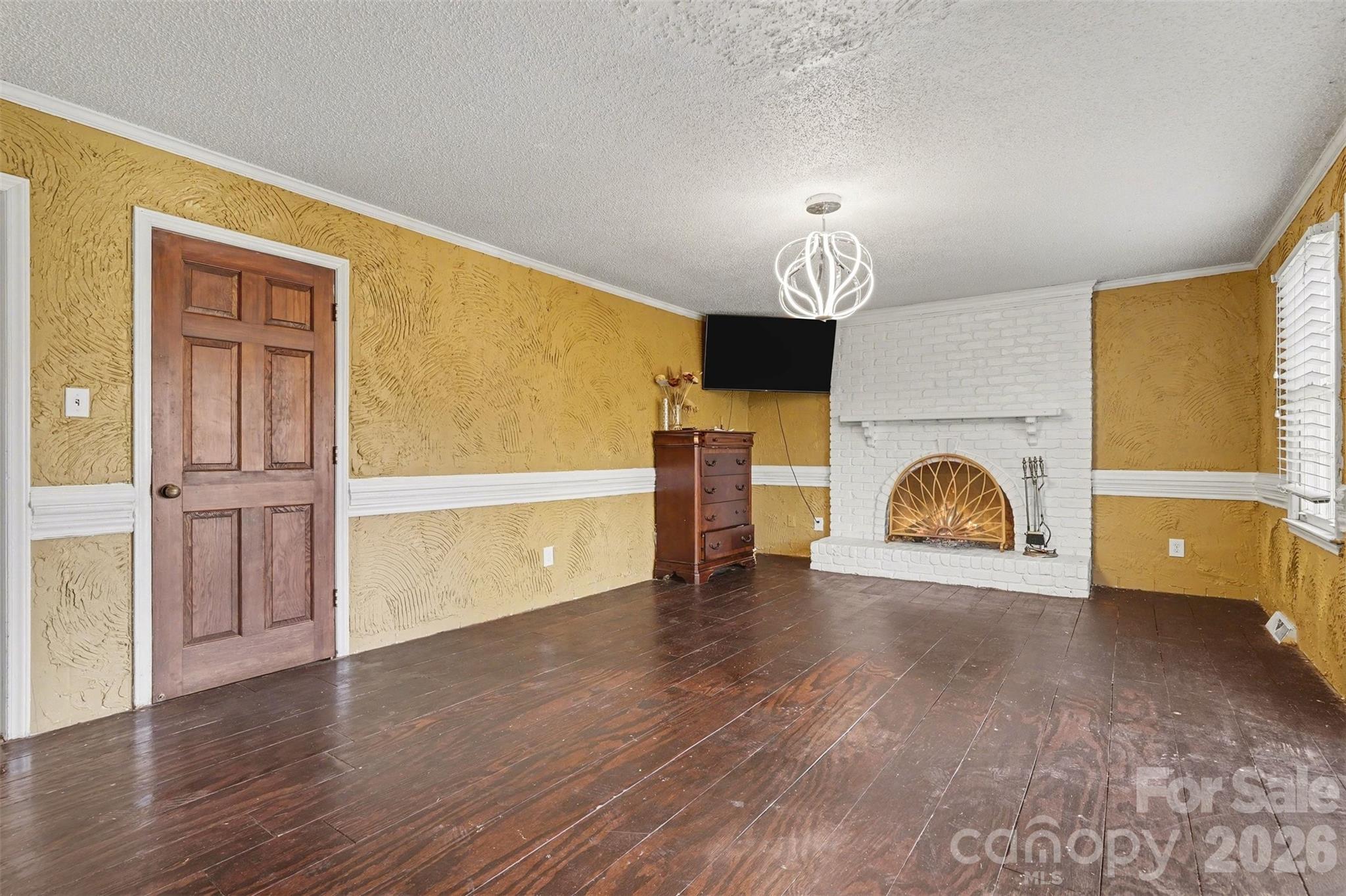 RAVENWOOD - Residential