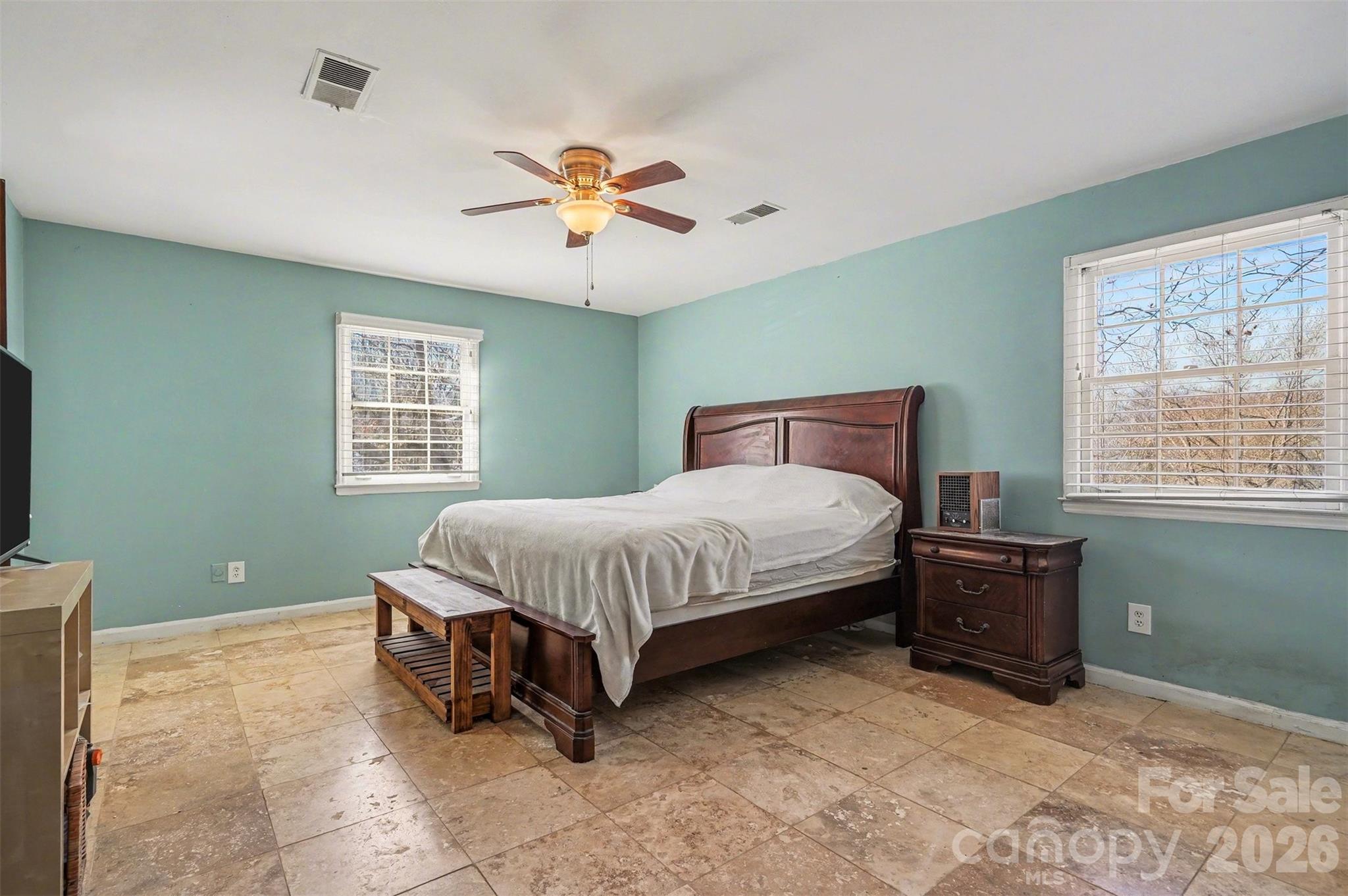 RAVENWOOD - Residential