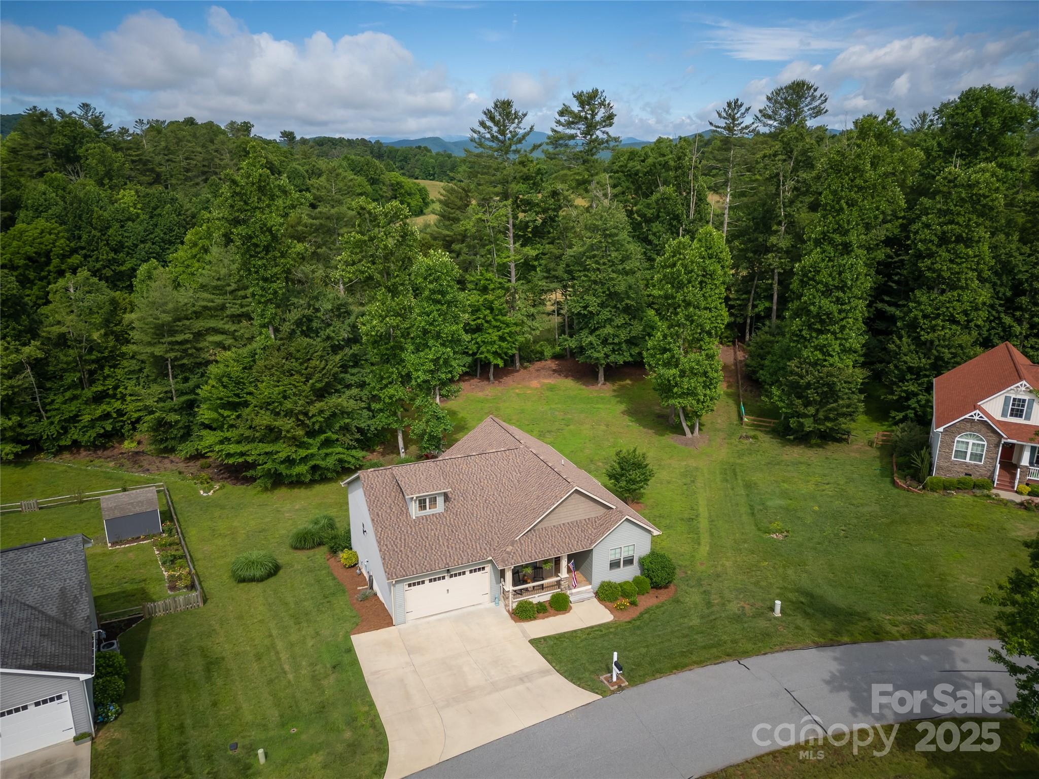 Waters Edge - Residential