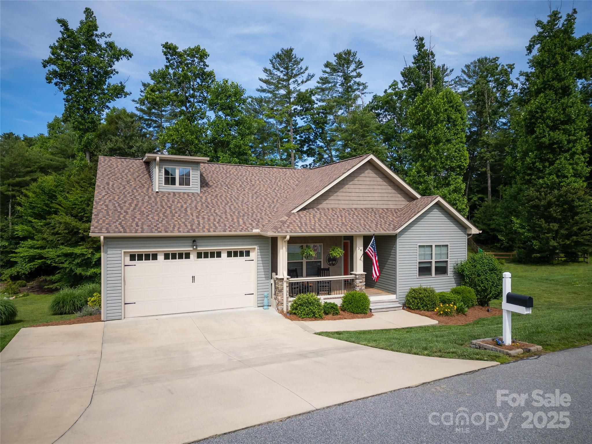 Waters Edge - Residential