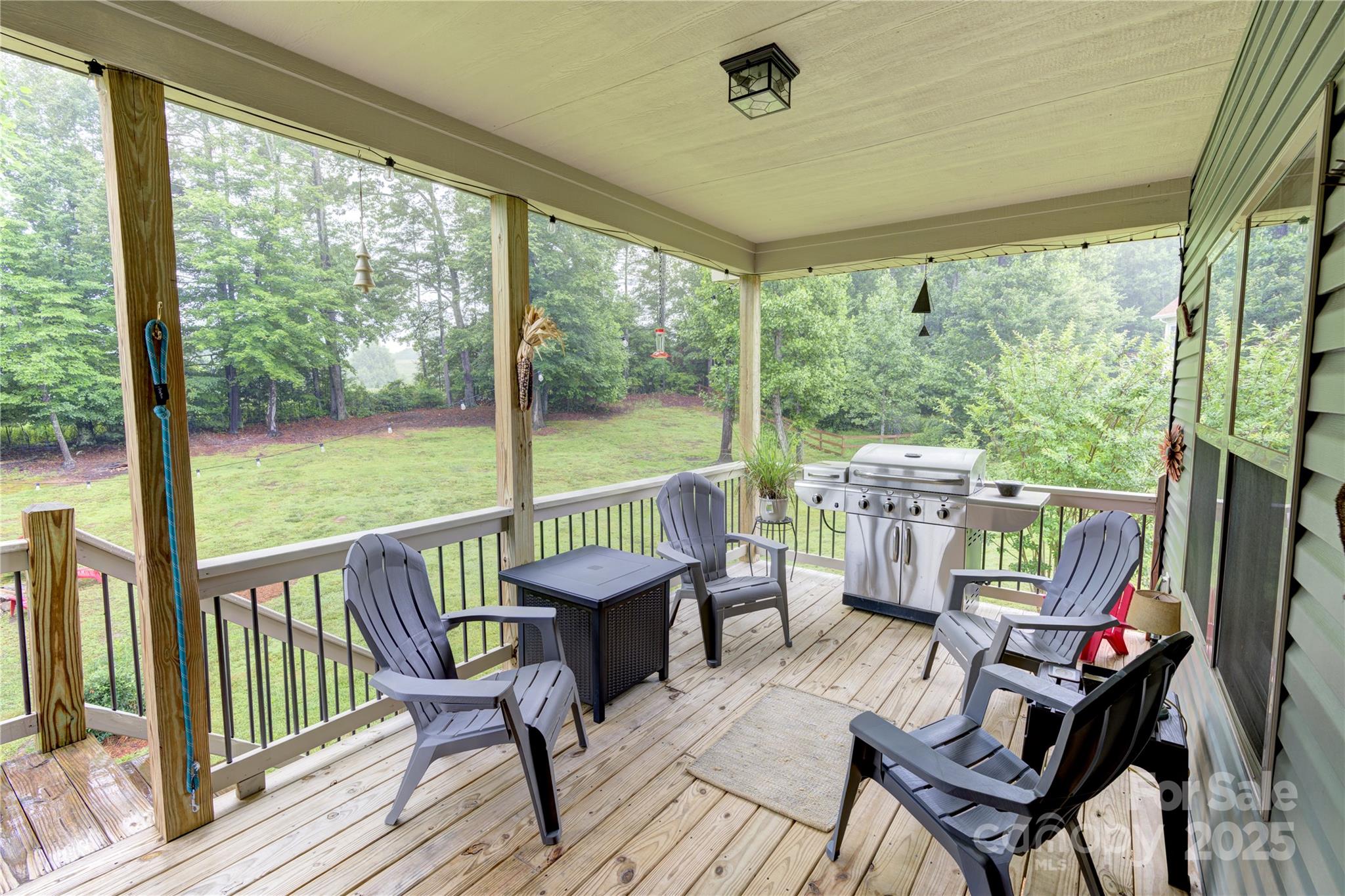 Waters Edge - Residential