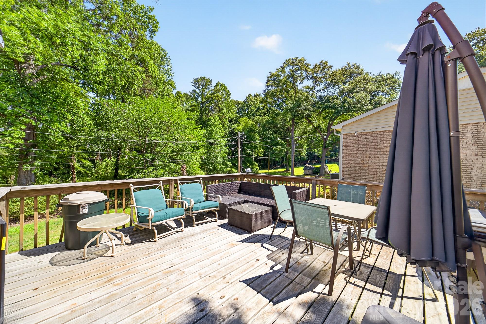 402 Wooddale Drive