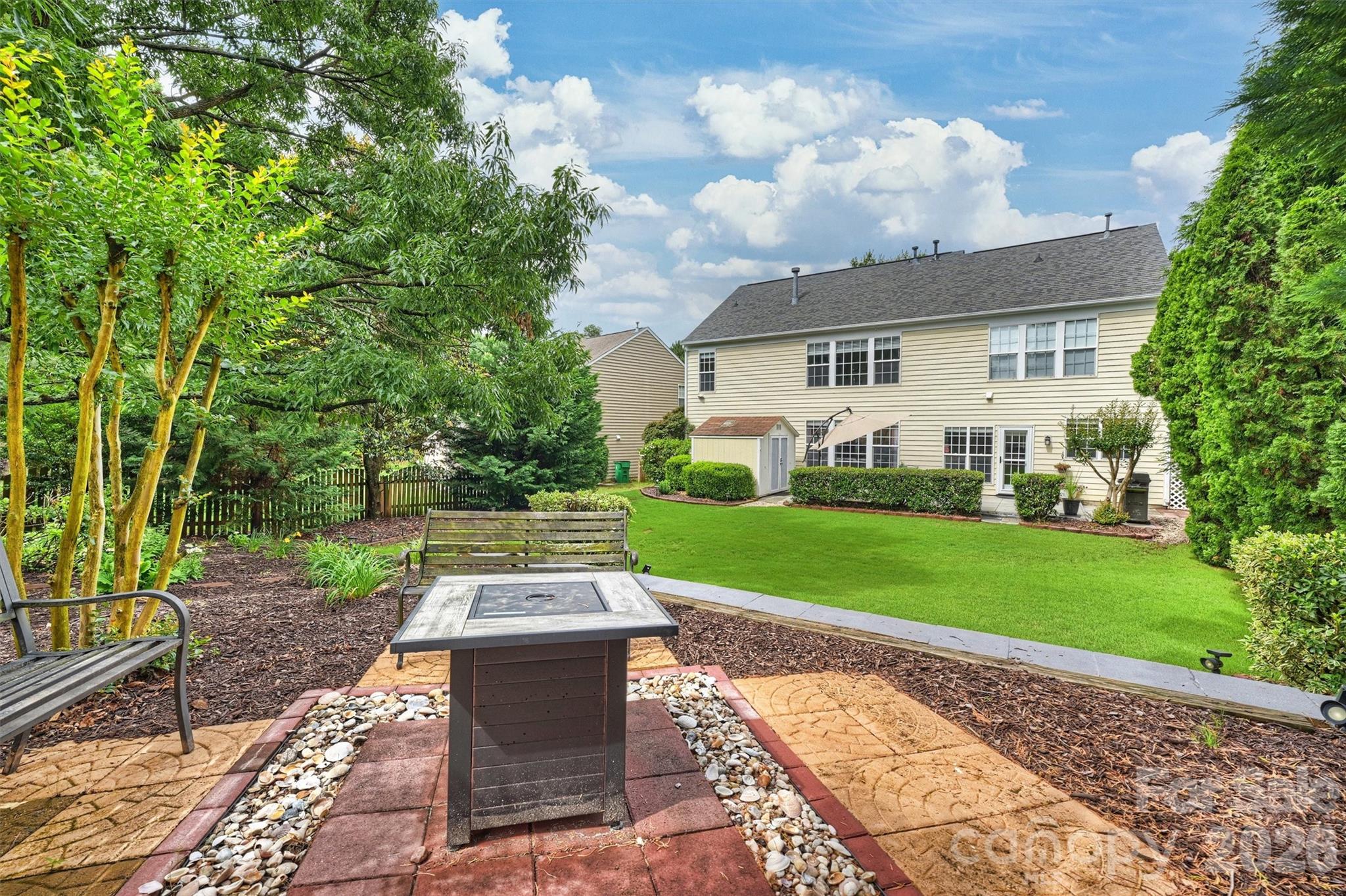 Weston Glen - Residential