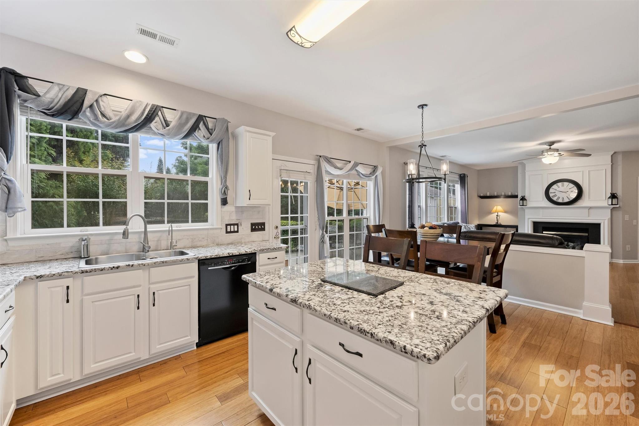 Weston Glen - Residential