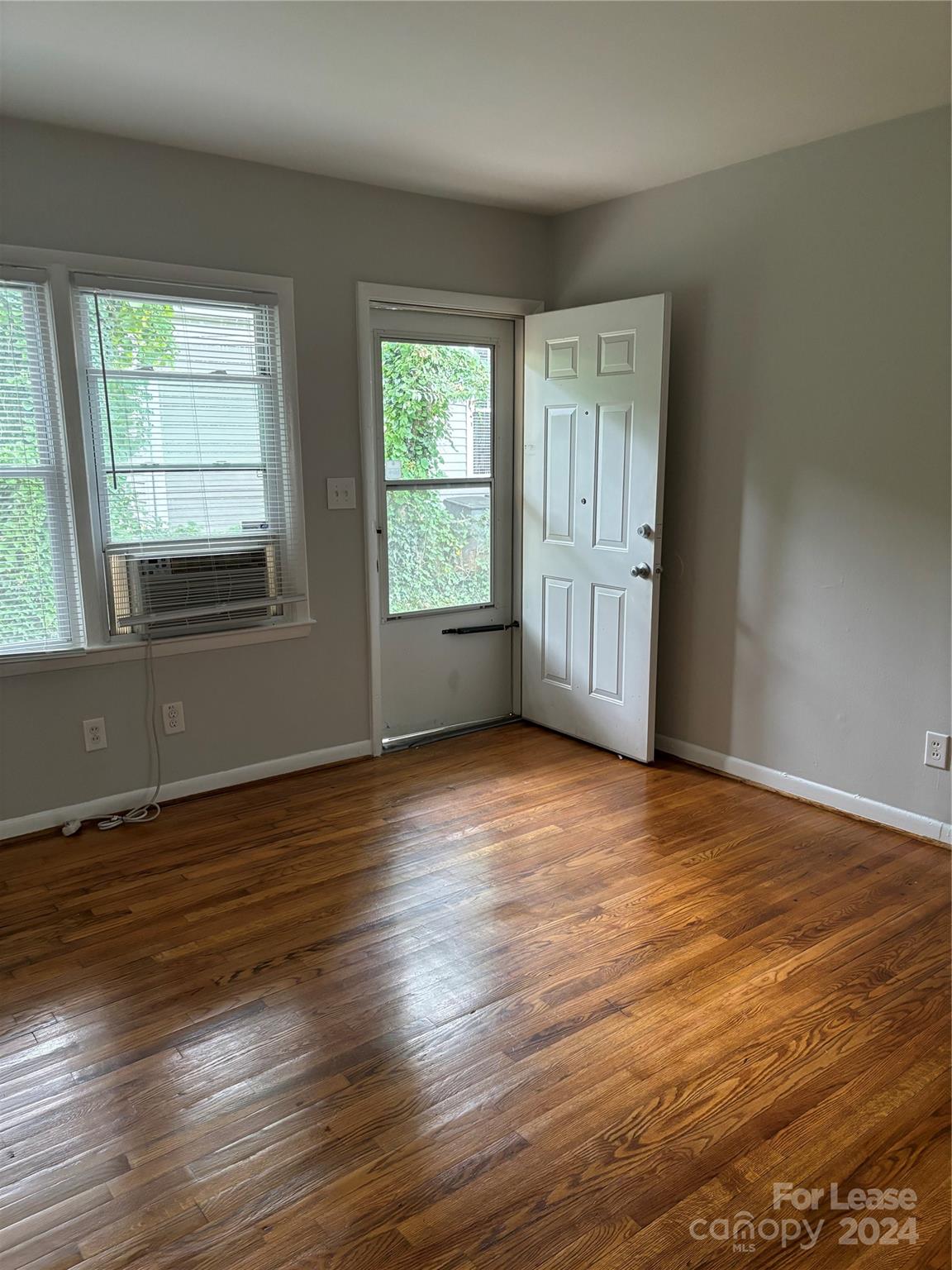 Wesley Heights - Residential Lease