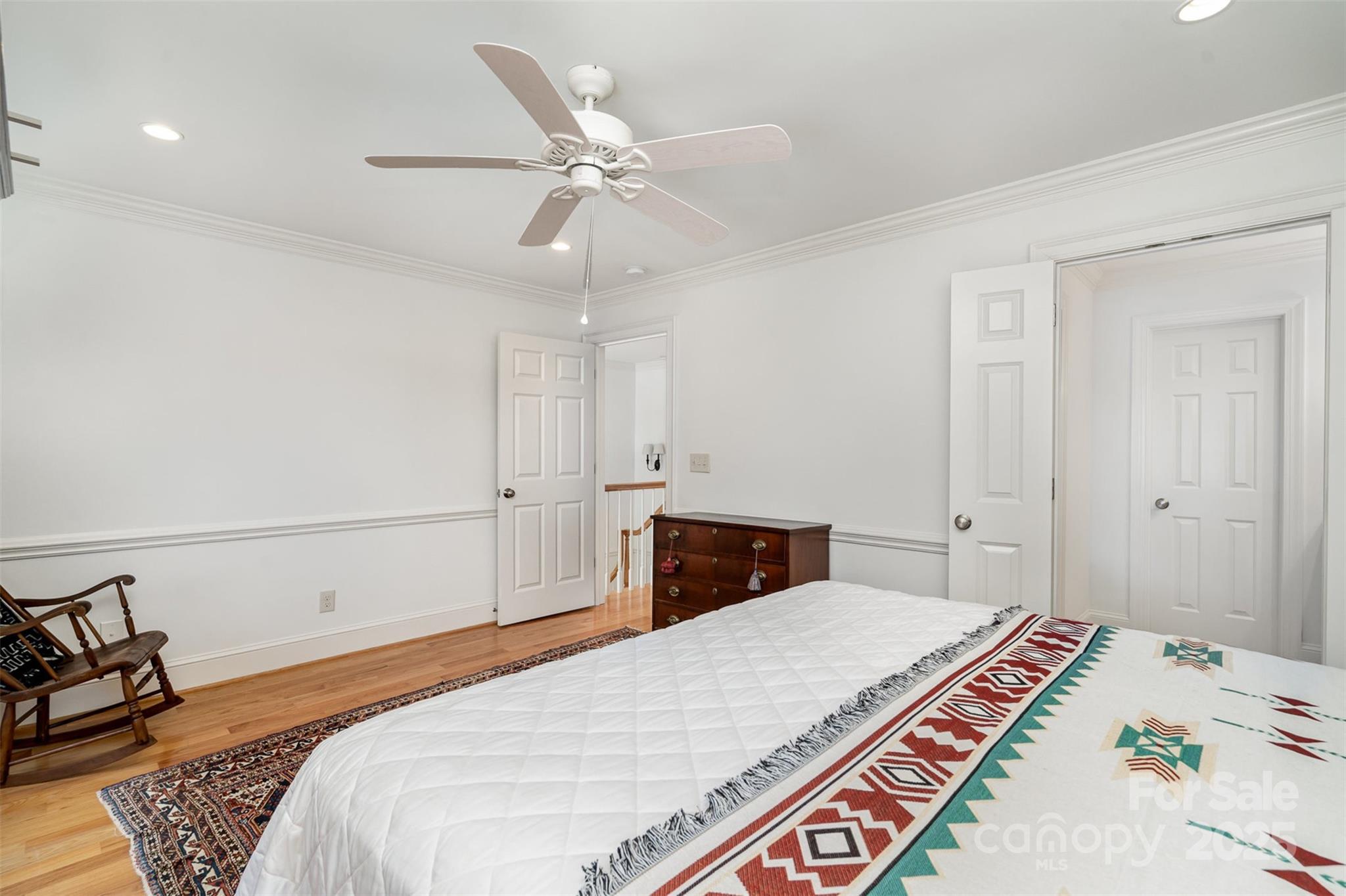 Charlotte, North Carolina 28210, United States, 3 Bedrooms Bedrooms, ,4 BathroomsBathrooms,Residential,Active,160902