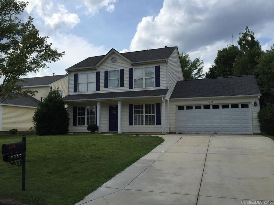 Beautiful 4br/2ba, two story home in desired Bristol Park.  Convenient location close to shopping, restaurants, and just minutes away from I-77.  Master bedroom on main floor.  Fenced yard.  Roof replaced in November 2014.  Great home, especially for 1st time home buyers!