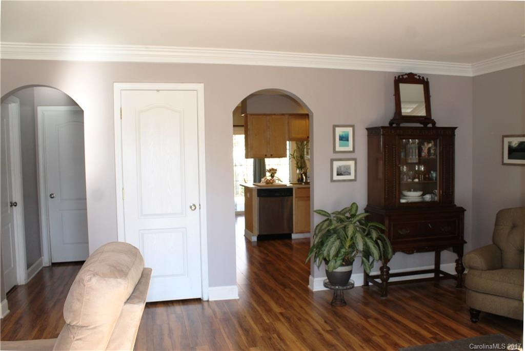 Meadow Glen - Residential