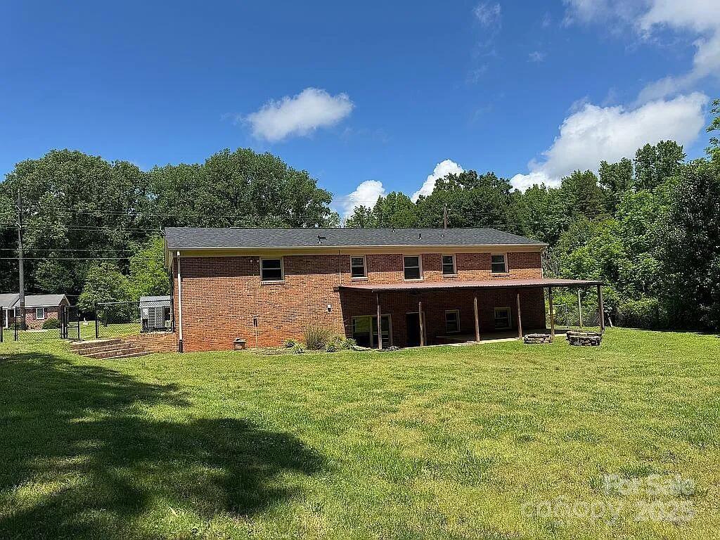 106 Fairway Drive