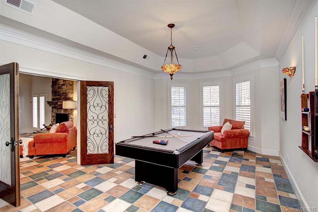 Oak Brook - Residential