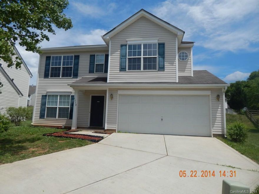 Beautifully maintained 2 story home priced to sell featuring 3bdr/2.5ba and attached 2 car garage. Large eat in kitchen overlooking backyard/patio. Spacious Bedrooms with carpet flooring. Conveniently located close to I85, I77, Northlake Mall. within Walking Distance to bus stop. Pets are case by case