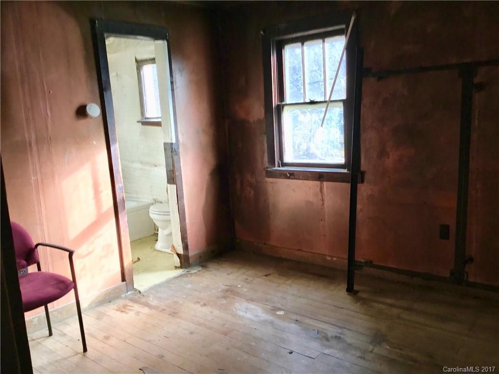 Lincoln Park - Residential