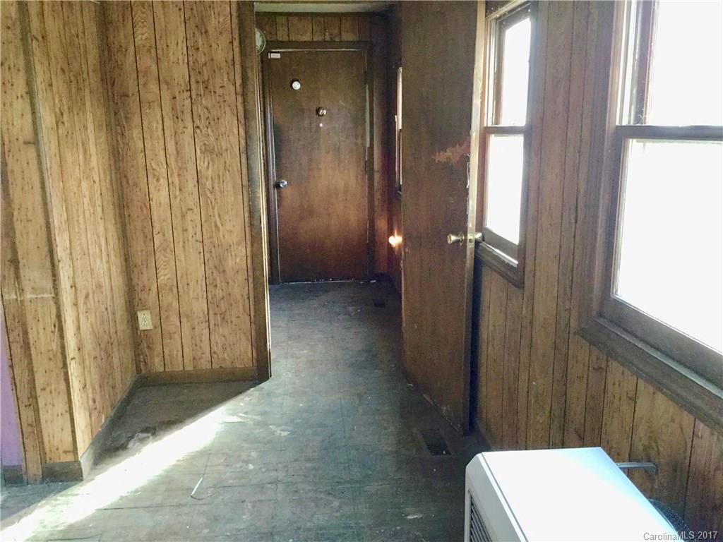 Lincoln Park - Residential