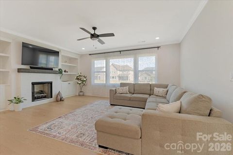 Photo of 3934 Zinnia Drive, Harrisburg, NC 28075 (MLS # 4367243)