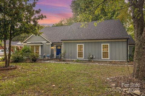 4731 Carberry Court Charlotte NC 28226