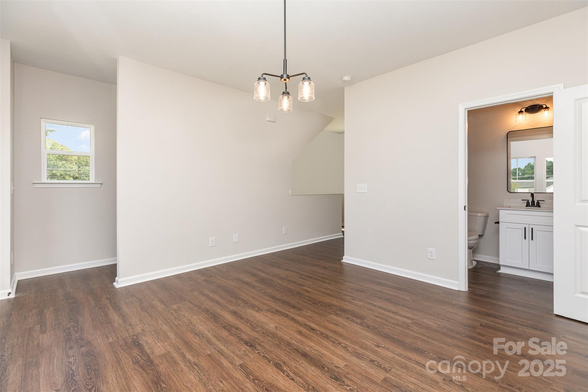 Sadler Village - Residential