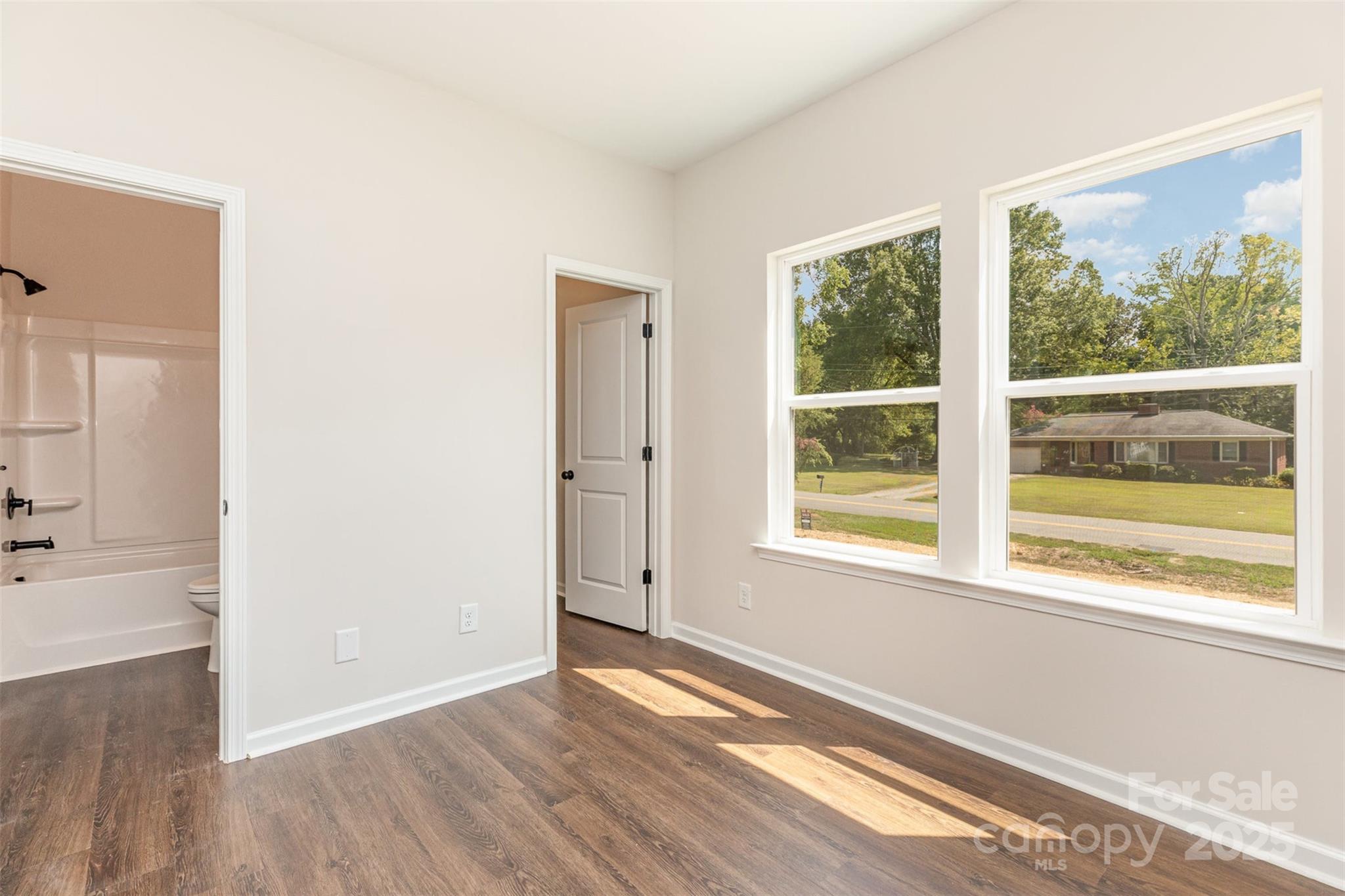 Sadler Village - Residential