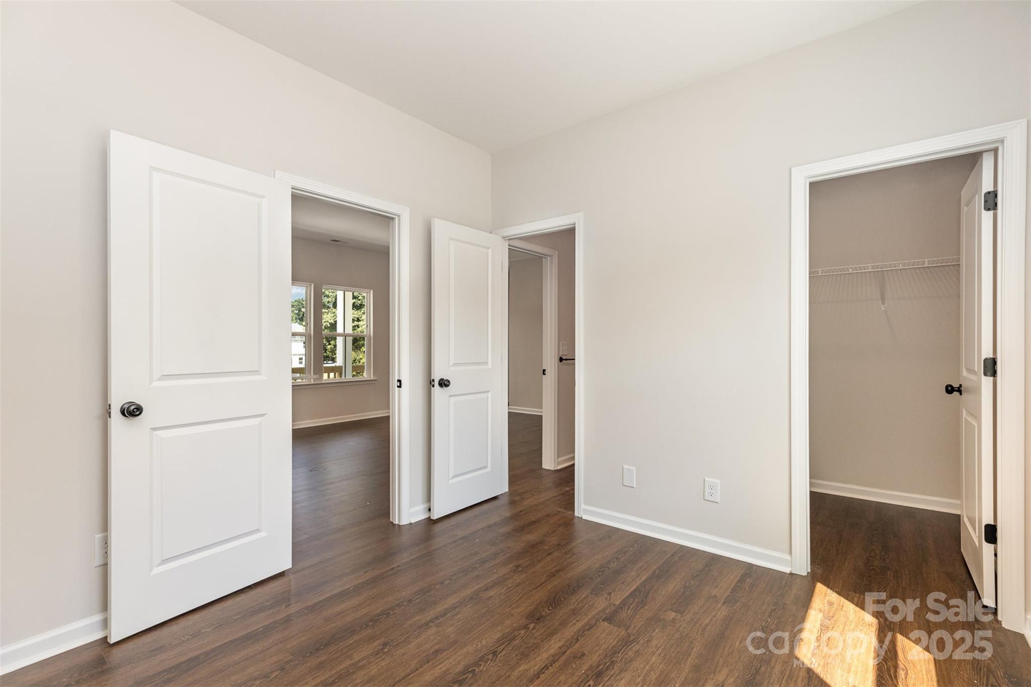 Sadler Village - Residential