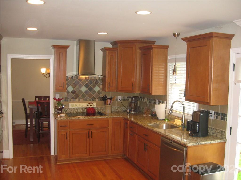 Sherwood Forest - Residential Lease