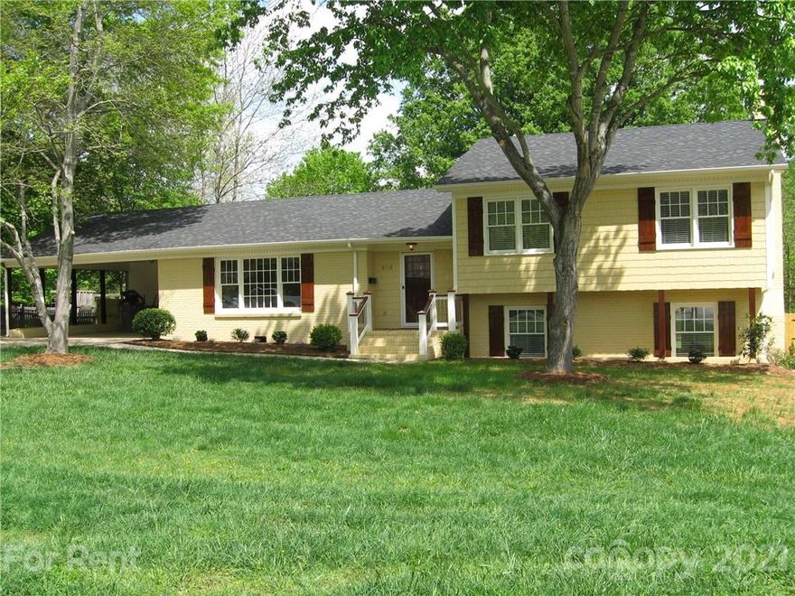 Beautiful mid-century gem on low traffic cul de sac in popular Sherwood Forest. Kitchen features custom wood cabinetry and granite, stainless appliances. Hardwoods on main and upper floors, Carpet in lower level. Light filled and spacious. Large 1/2 acre lot, fenced back yard. Washer and dryer provided.