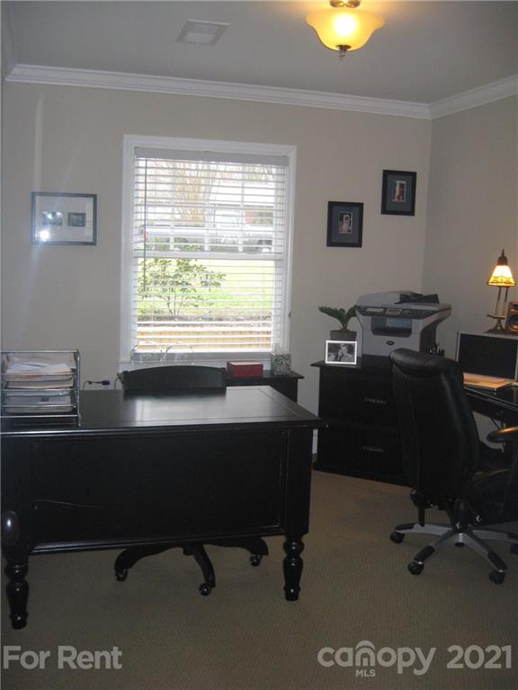 Sherwood Forest - Residential Lease