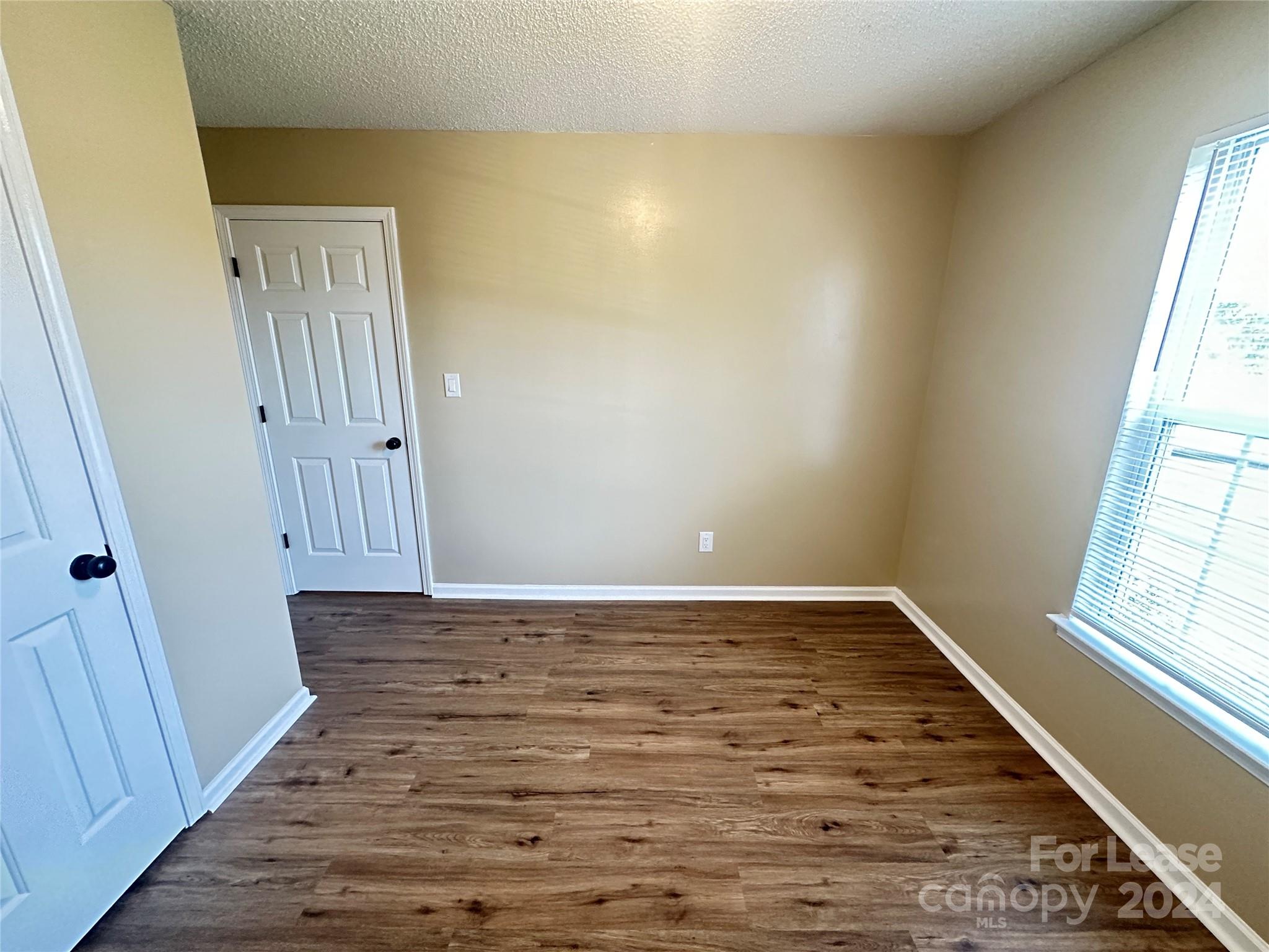 Alexis Pointe - Residential Lease