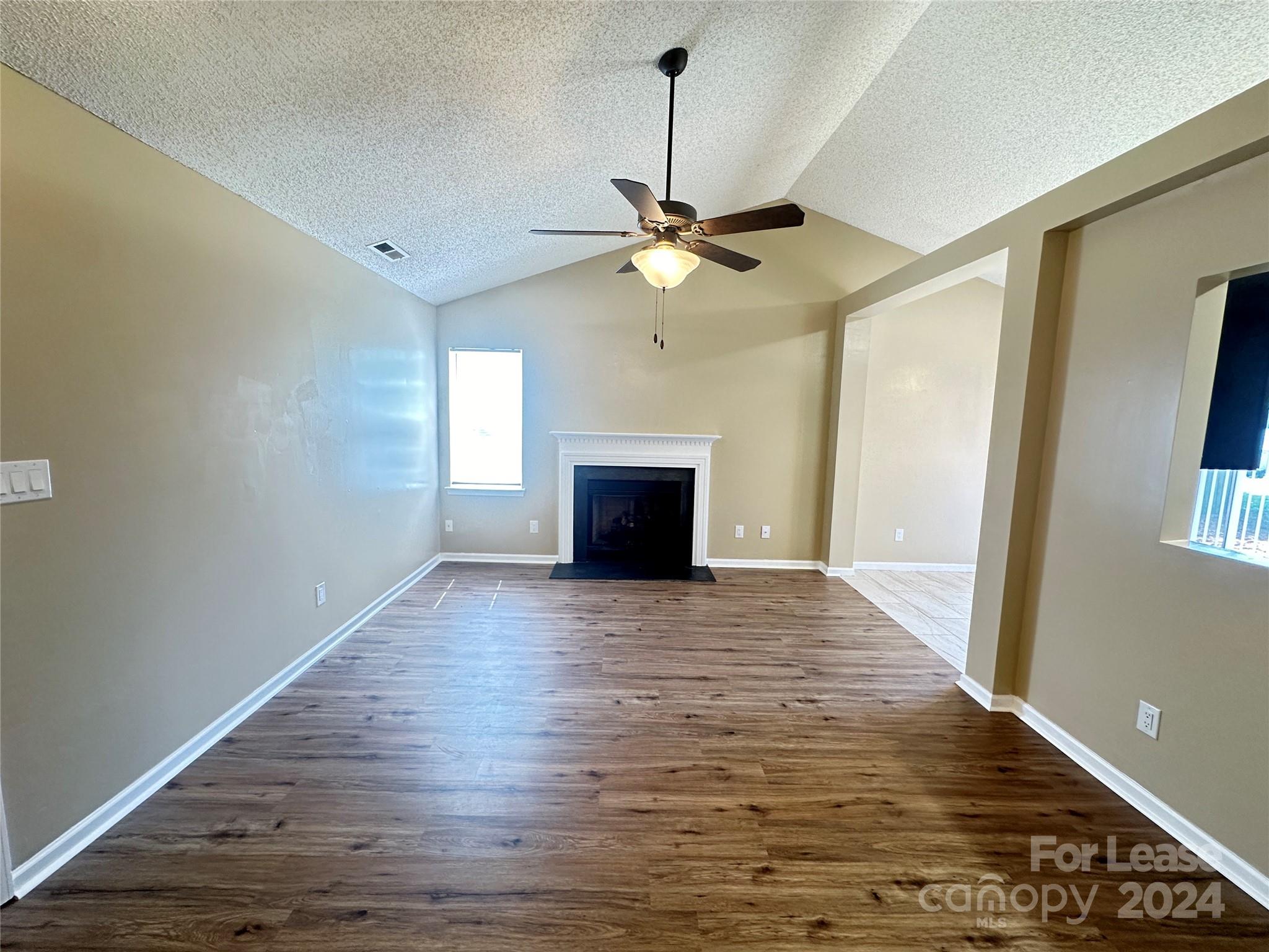 Alexis Pointe - Residential Lease