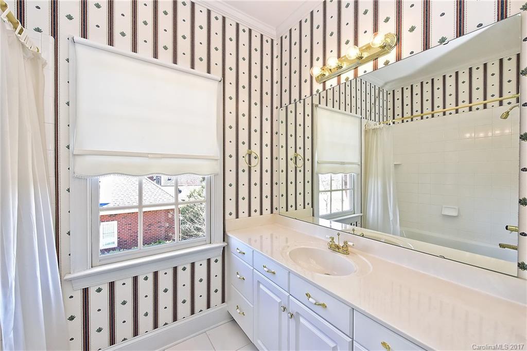 Kings Crossing - Residential
