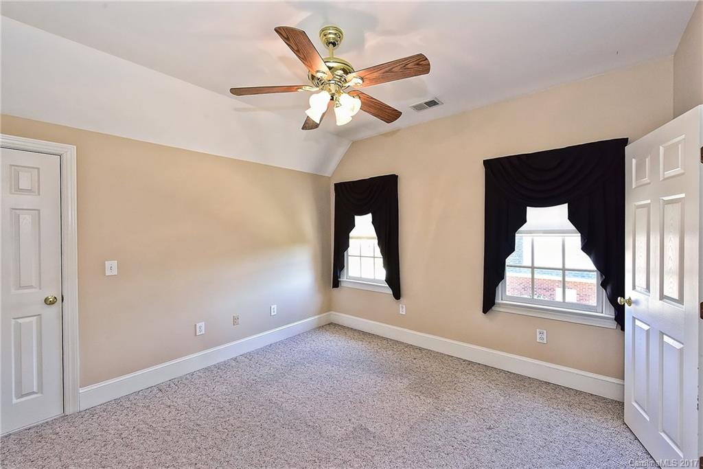Kings Crossing - Residential