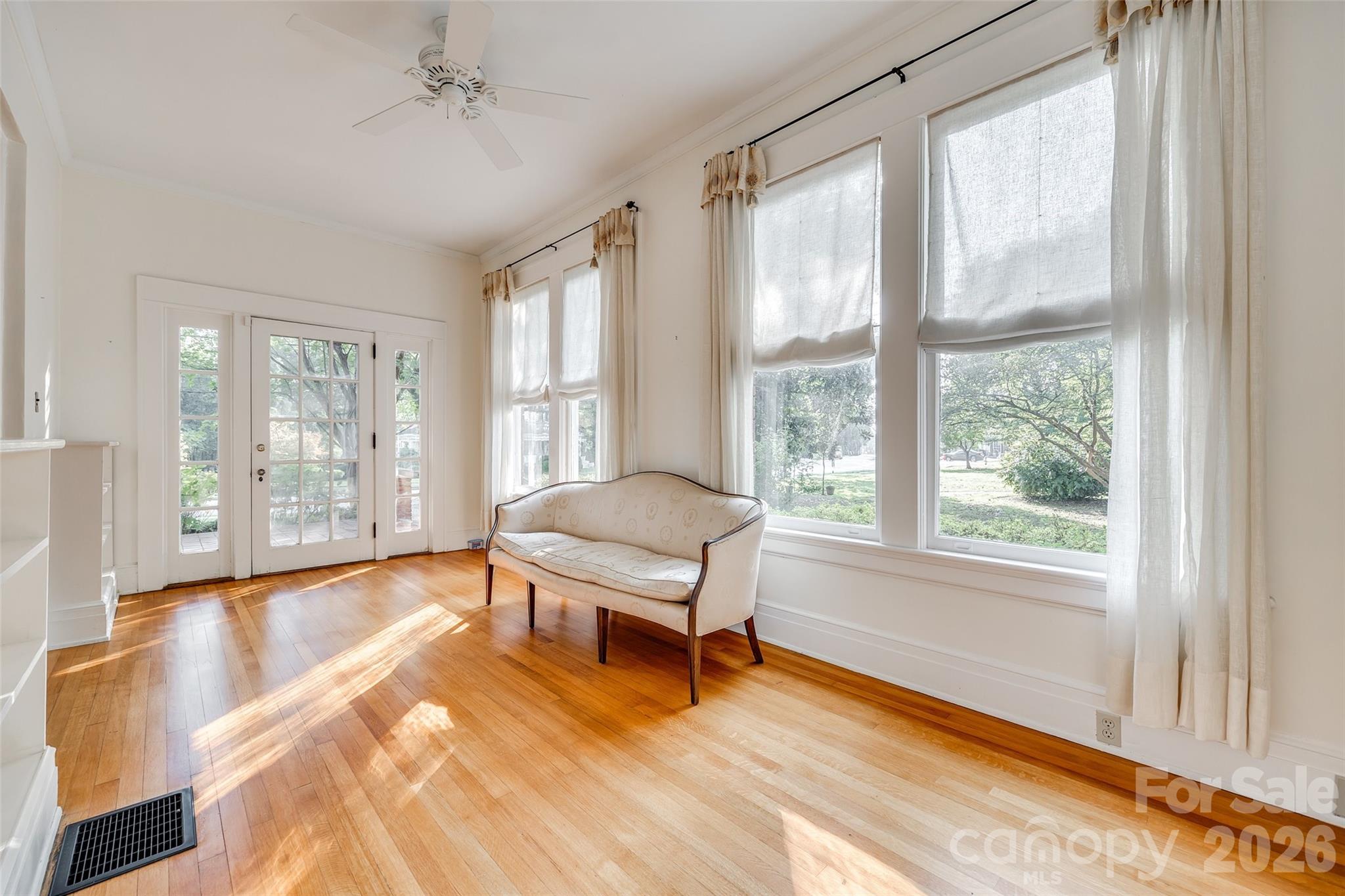 3 Kings Mountain Street