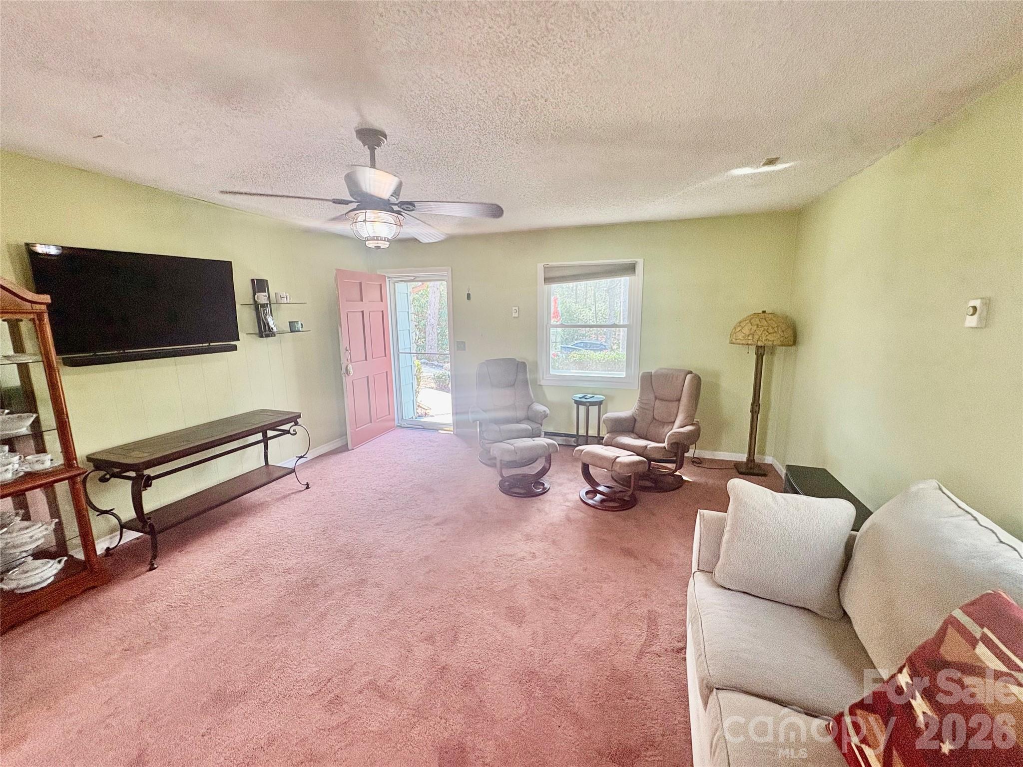 Swiss Pine Lake - Residential