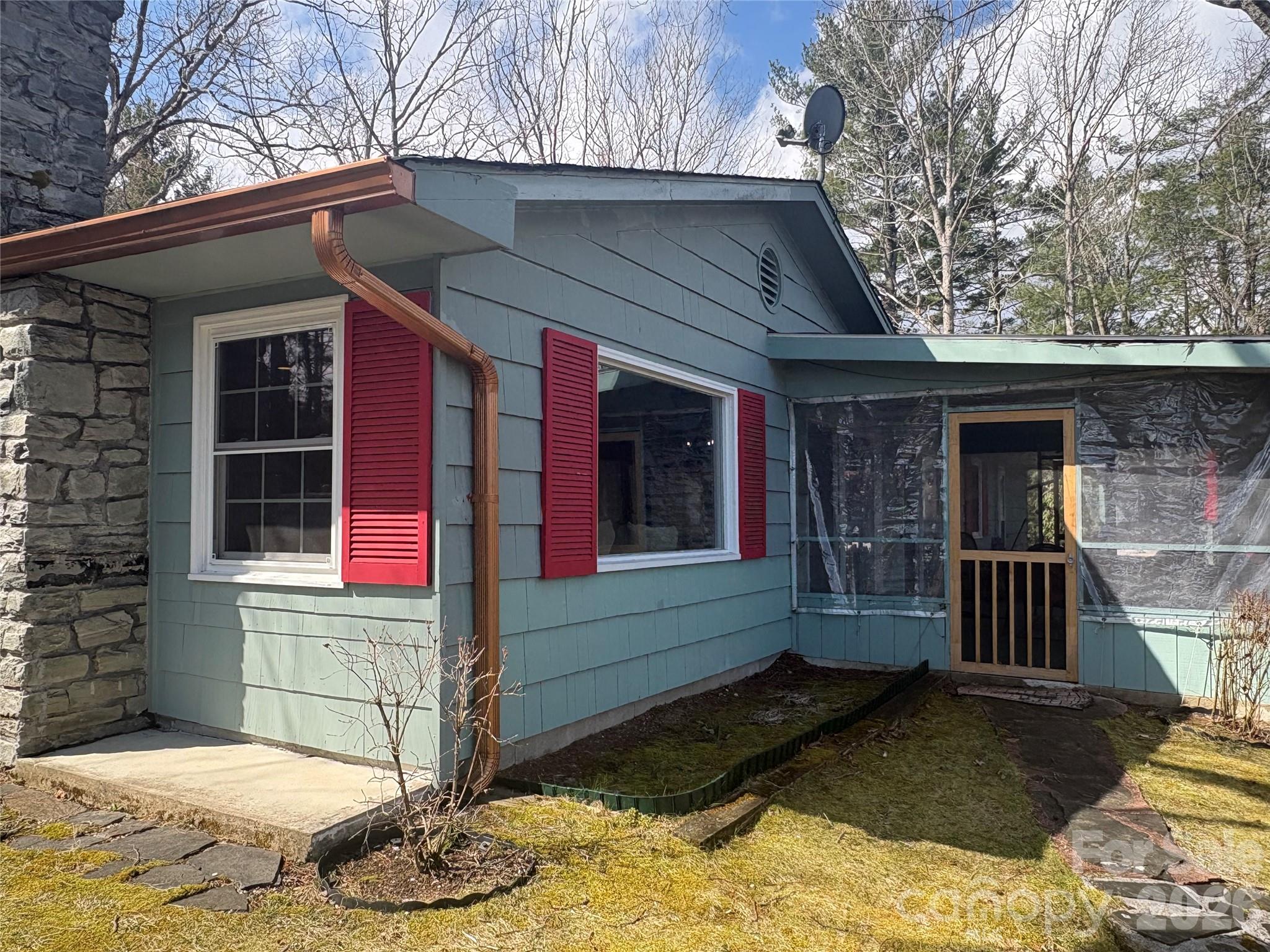 Swiss Pine Lake - Residential