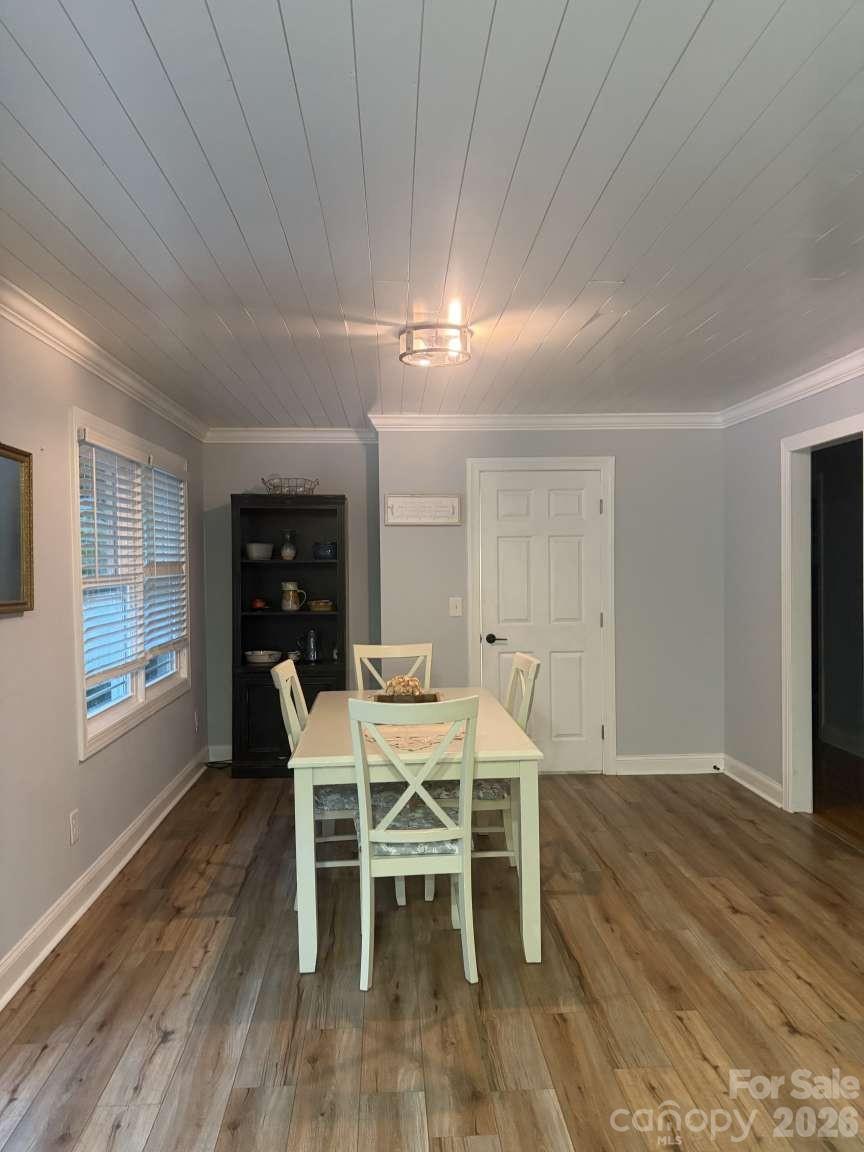 427 Acorn Acres Road