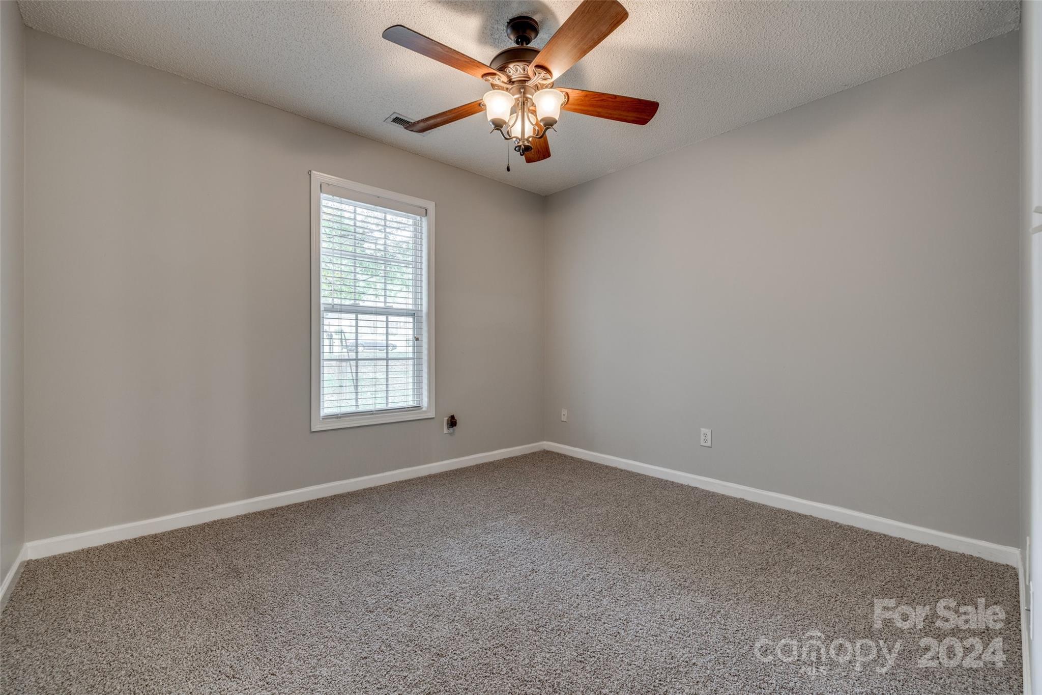 Lincoln Estates - Residential