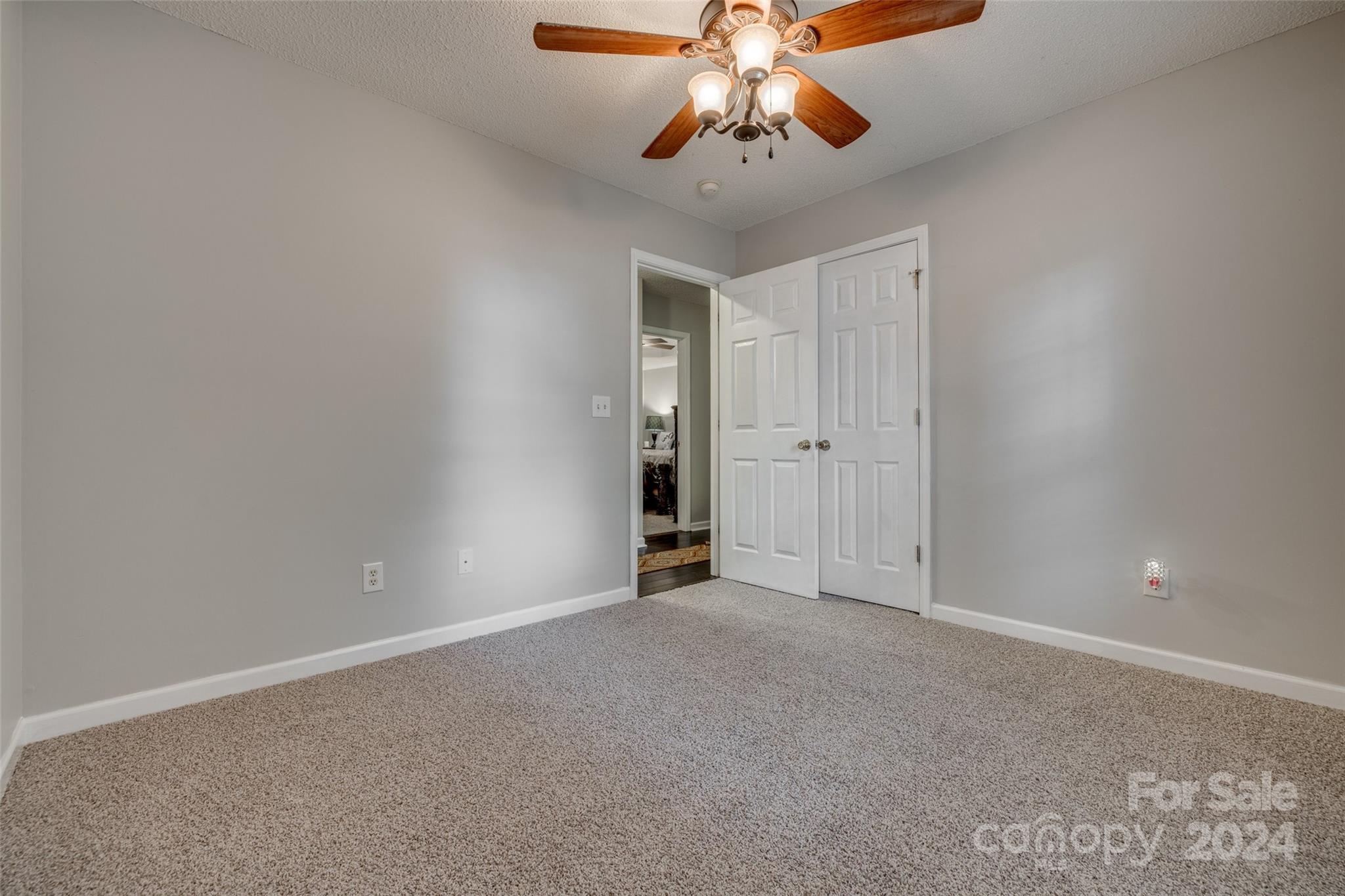 Lincoln Estates - Residential