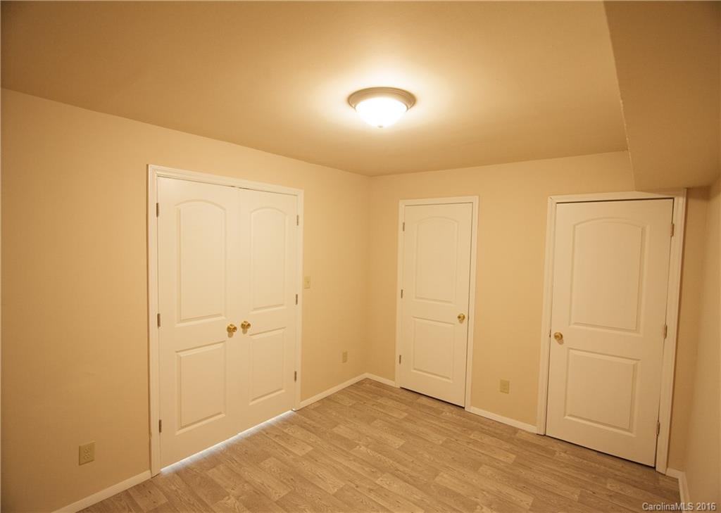 Eastbrook Woods - Residential