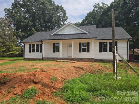 Photo of 2937 Water Plant Road, Maiden, NC 28650 (MLS # 4424001)