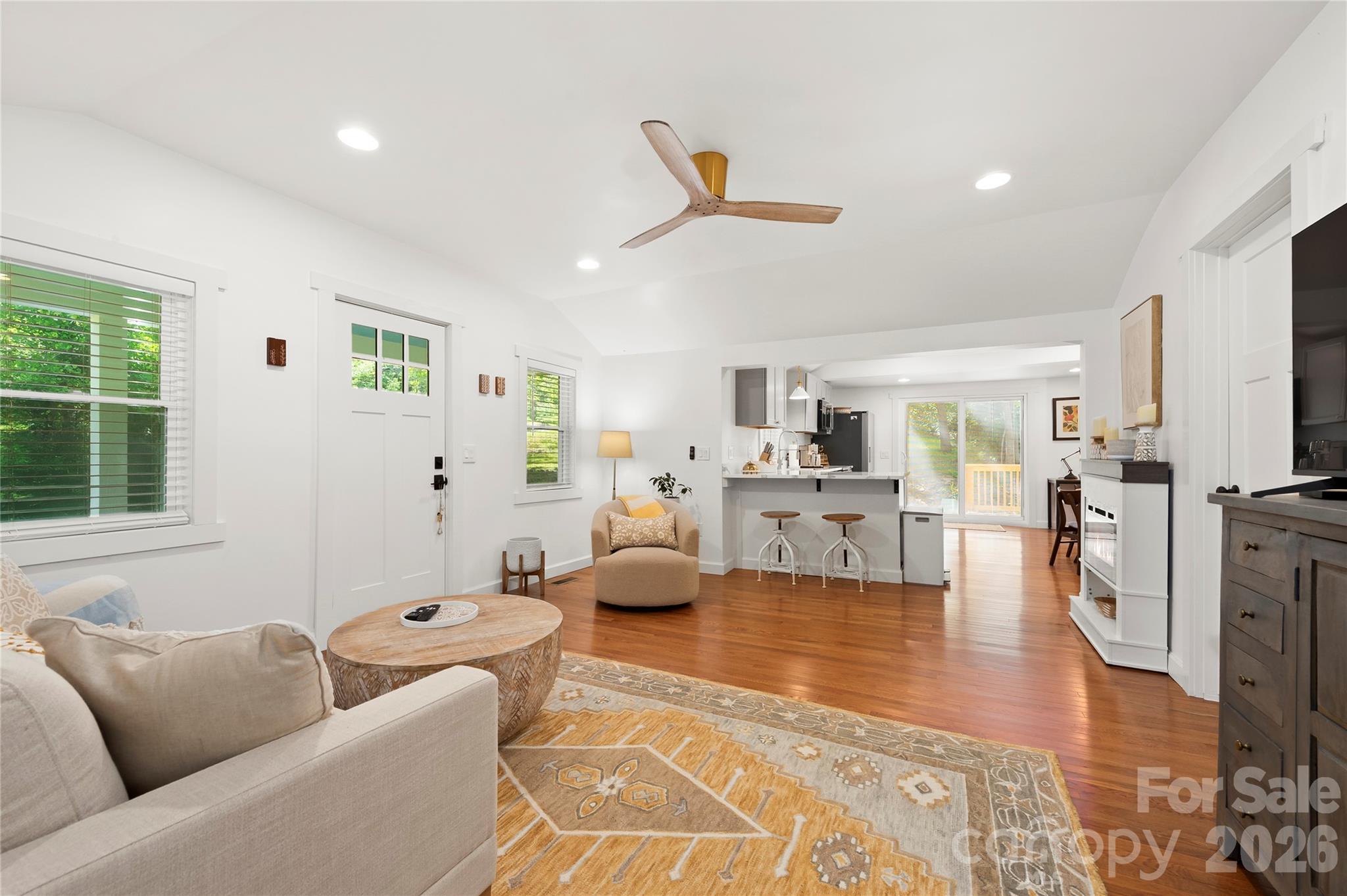 121 Sugar Cove Road