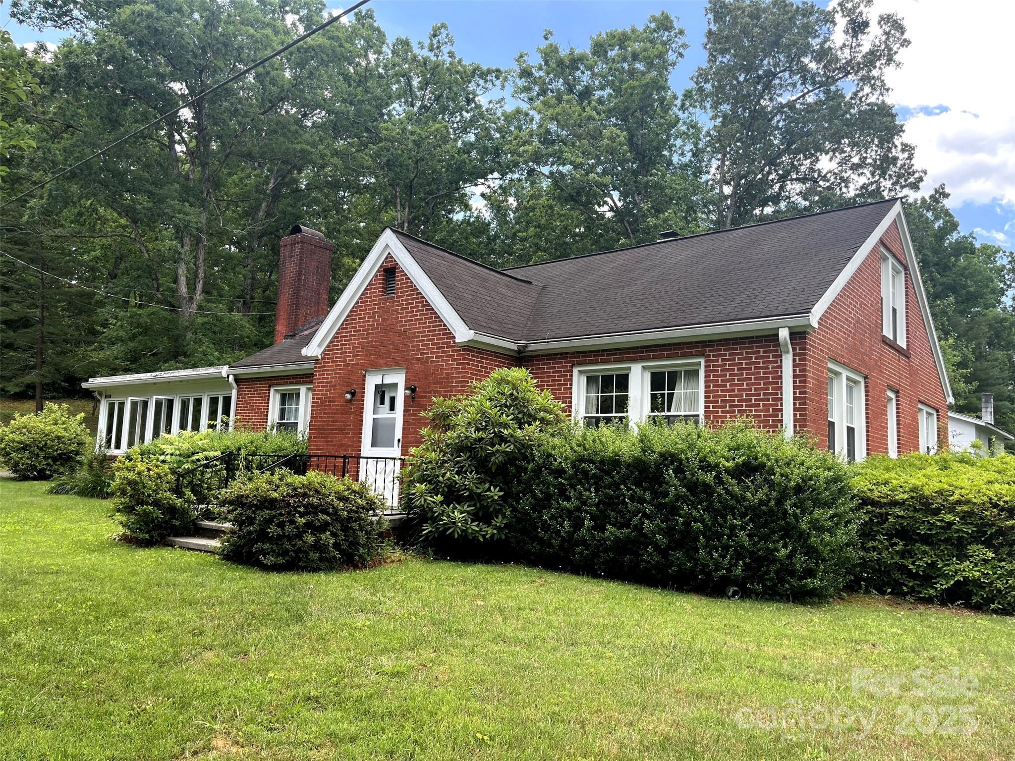 876 Old Fort Sugar Hill Road