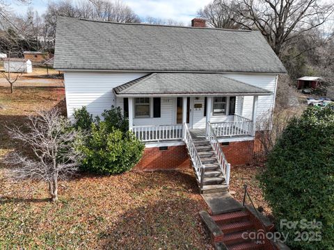 Photo of 346 N Depot Street, Albemarle, NC 28001 (MLS # 4326651)