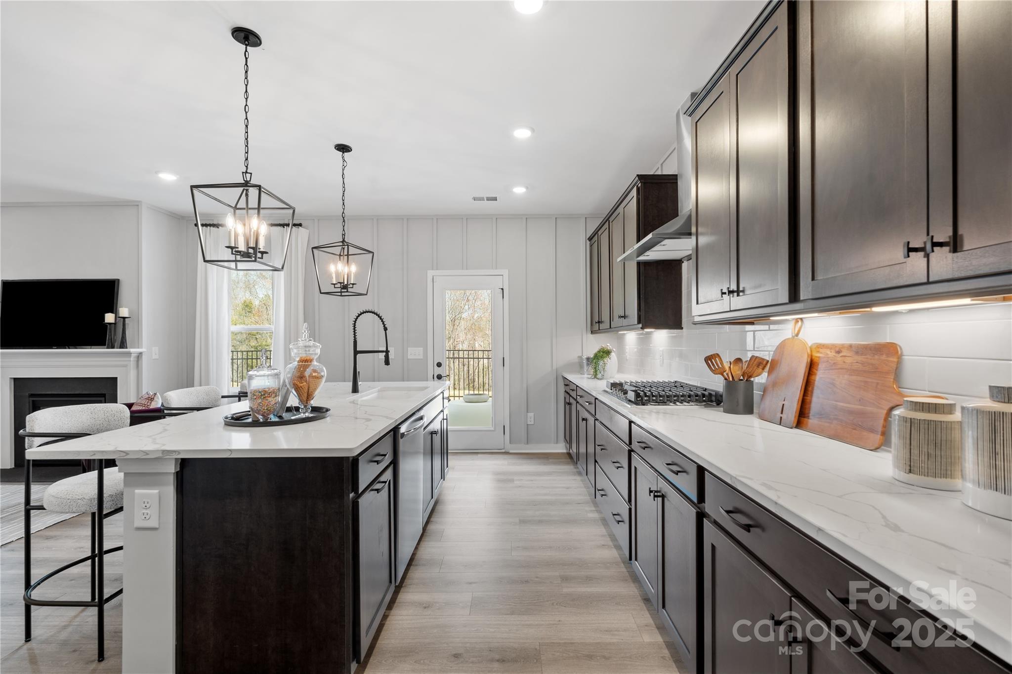 1012 Rocking Horse Road