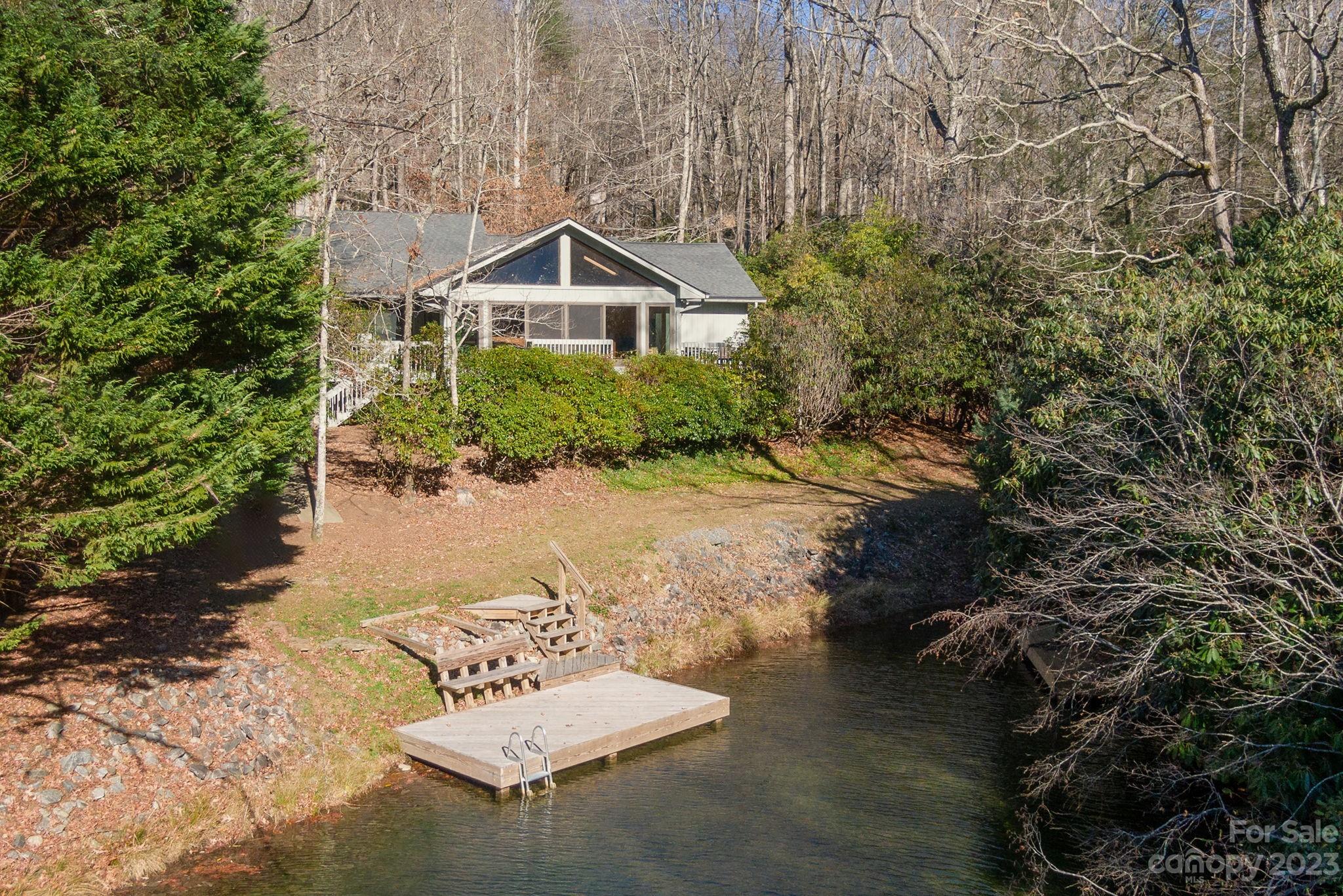 Connestee Falls - Residential