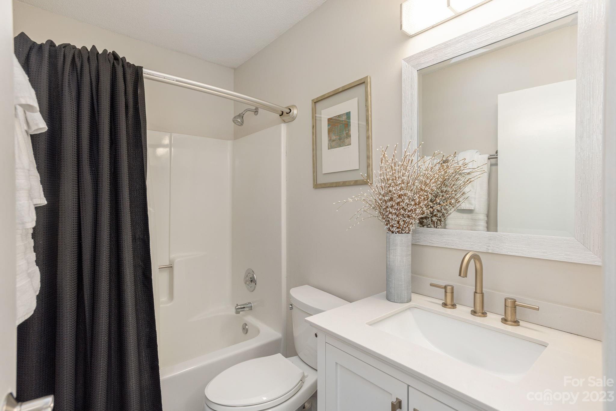 Connestee Falls - Residential