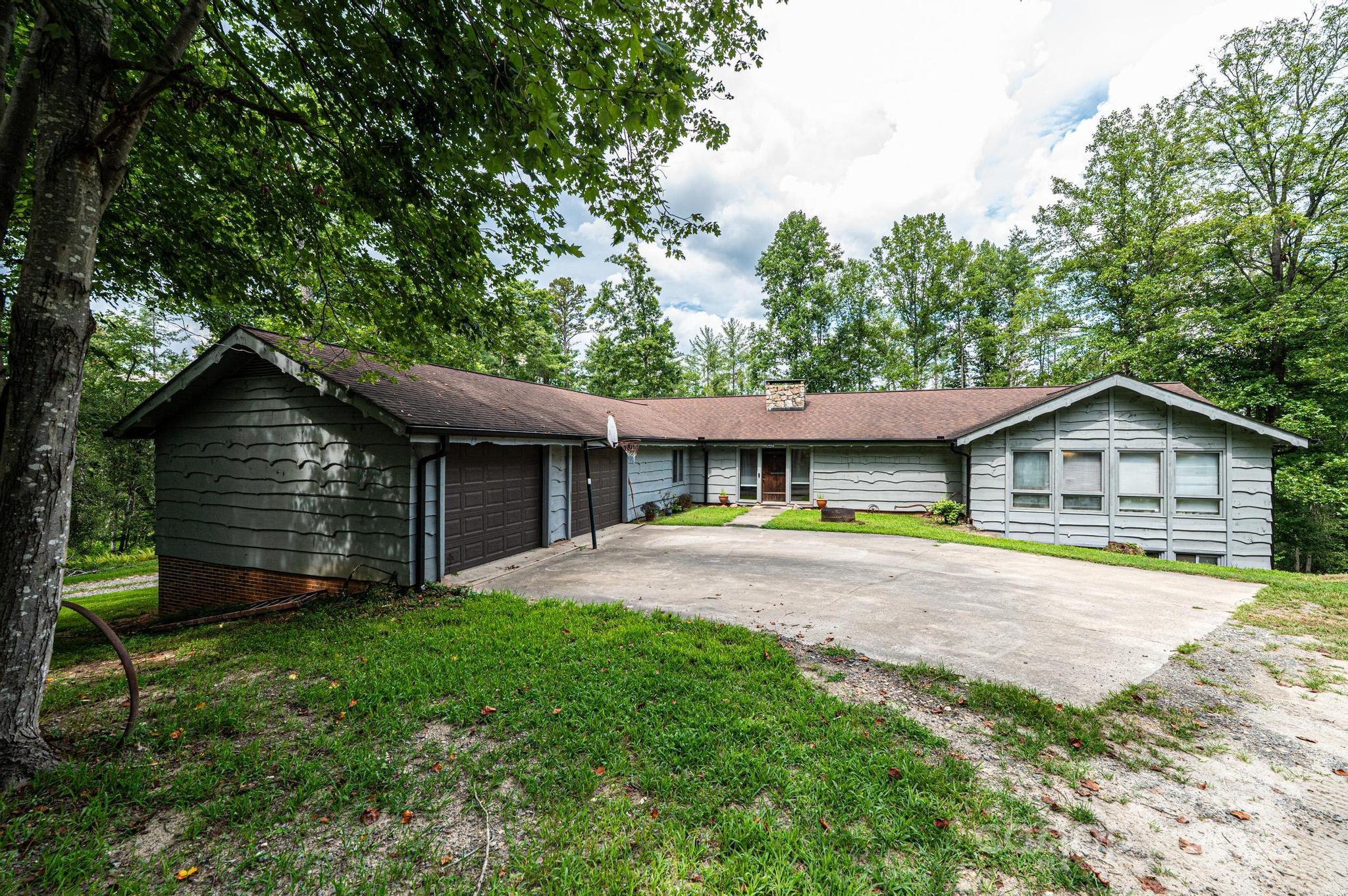 3245 Frank Martin Lane