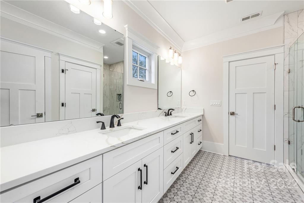 Sunset Hills - Residential