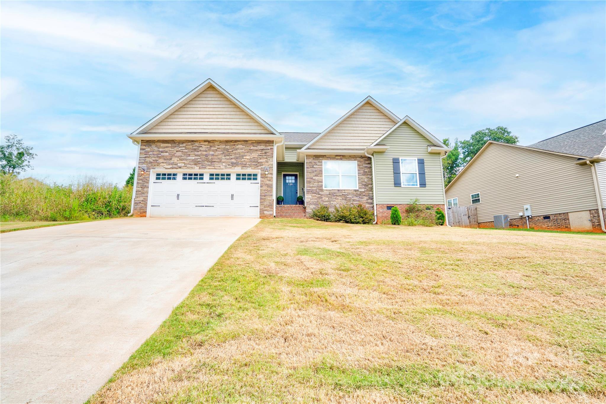 129 Topaz Lane 25